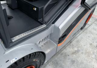 Wózki widłowe elektryczne Carer B 80 HD