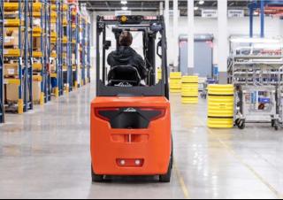 Wózki widłowe elektryczne Linde E27C