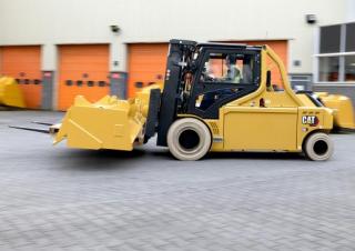 Wózki widłowe elektryczne Caterpillar EP100NH