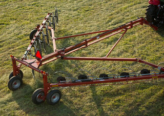 Zgrabiarki rotorowe Massey Ferguson 3983 High-Capacity