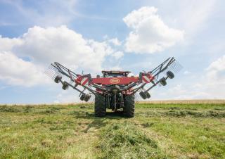 Zgrabiarki rotorowe Vicon Andex 644 M