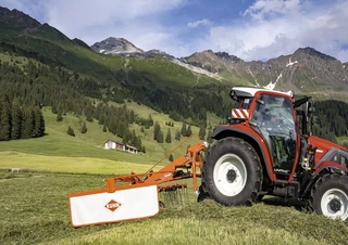 Zgrabiarki rotorowe Kuhn GA 3901