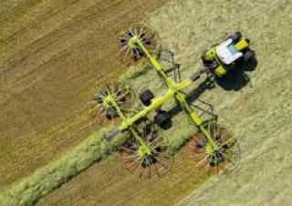 Zgrabiarki rotorowe Claas Liner 4700 Business