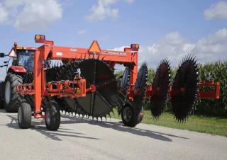 Zgrabiarki rotorowe Kuhn SR 800