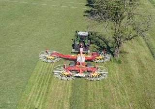 Zgrabiarki rotorowe Pöttinger Top 1252 C 