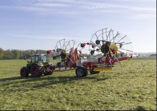 Zgrabiarki rotorowe Pöttinger Top 1252 C 