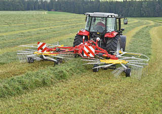 Zgrabiarki rotorowe Pöttinger Top 612 C