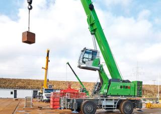 Żurawie samojezdne — wysięgnik teleskopowy Sennebogen 6113E