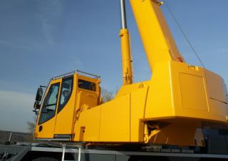 Żurawie szosowo-terenowe Liebherr LTC 1050-3.1 