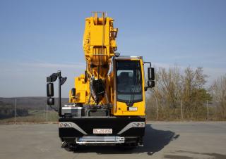 Żurawie szosowo-terenowe Liebherr LTC 1050-3.1 