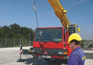Żurawie szosowo-terenowe Liebherr LTM 1030-2.1 