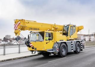 Żurawie szosowo-terenowe Liebherr LTM 1040-2.1 
