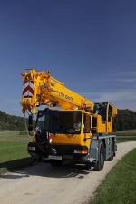 Żurawie szosowo-terenowe Liebherr LTM 1040-2.1 