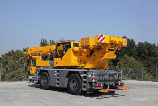 Żurawie szosowo-terenowe Liebherr LTM 1040-2.1 