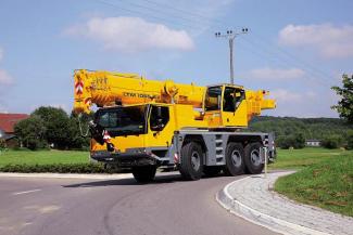 Żurawie szosowo-terenowe Liebherr LTM 1055-3.2 