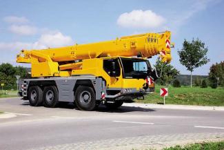 Żurawie szosowo-terenowe Liebherr LTM 1055-3.2 
