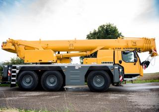 Żurawie szosowo-terenowe Liebherr LTM 1055-3.2 