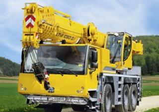 Żurawie szosowo-terenowe Liebherr LTM 1060-3.1 