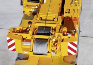 Żurawie szosowo-terenowe Liebherr LTM 1070-4.2 