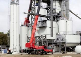 Żurawie szosowo-terenowe Liebherr LTM 1070-4.2 