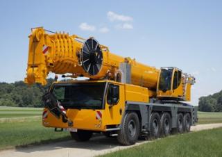 Żurawie szosowo-terenowe Liebherr LTM 1160-5.2 