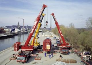Żurawie szosowo-terenowe Liebherr LTM 1200-5.1 