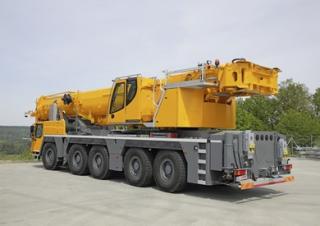 Żurawie szosowo-terenowe Liebherr LTM 1250-5.1 