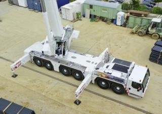 Żurawie szosowo-terenowe Liebherr LTM 1300-6.2 