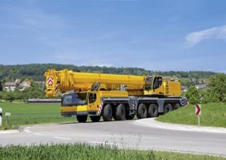 Żurawie szosowo-terenowe Liebherr LTM 1350-6.1 