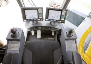 Żurawie szosowo-terenowe Liebherr LTM 1350-6.1 