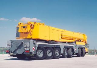 Żurawie szosowo-terenowe Liebherr LTM 1400-7.1 