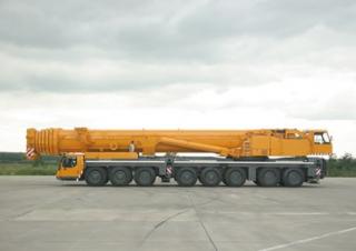 Żurawie szosowo-terenowe Liebherr LTM 1500-8.1