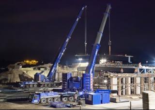 Żurawie szosowo-terenowe Liebherr LTM 1500-8.1