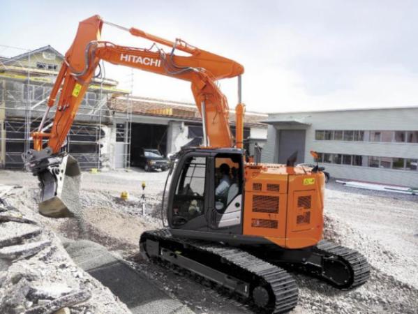 はち Specyfikacja koparki Hitachi ZX 225 USLC-5 (2013 - 2016