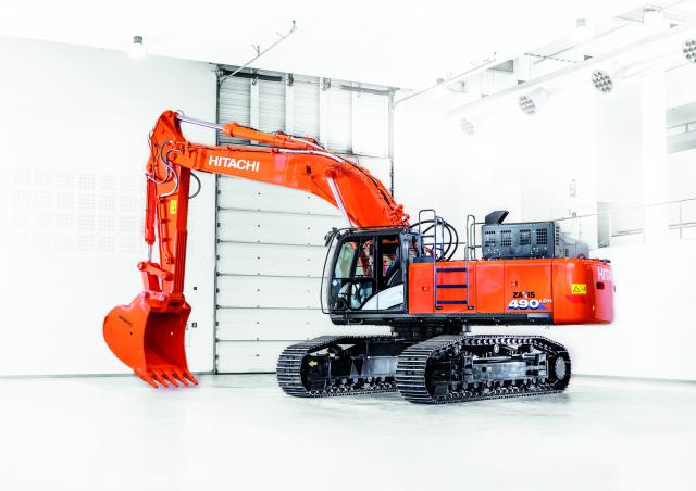Hitachi ZX 135 US BL-6 15t EXCAVATOR, 2021, Luton