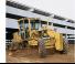 Równiarki Caterpillar 140K2