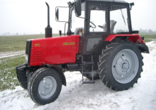 Traktory z napędem 2WD Belarus 570