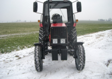 Traktory z napędem 2WD Belarus 800