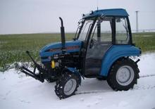 Traktory z napędem 4WD Belarus 321