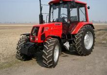 Traktory z napędem 4WD Belarus 952 DT