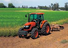 Traktory z napędem 4WD Kubota M 6040