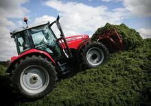 Traktory z napędem 4WD Massey Ferguson MF 5480-4 Lader