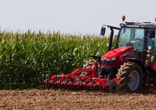Traktory z napędem 4WD Massey Ferguson MF 5611 Dyna 6