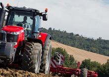 Traktory z napędem 4WD Massey Ferguson MF 8737
