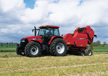Traktory z napędem 4WD Case IH MXM 130 Basis