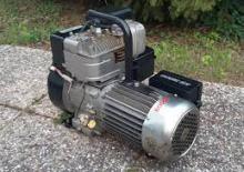 Agregaty prądotwórcze z silnikiem spalinowym Bosch EB 2000