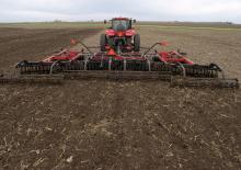 Brona talerzowo-zębowa Case IH True-Tandem 330 Turbo 31
