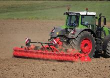 Brony wibracyjne Kuhn HR 6040 RCS