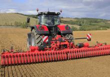 Brony wibracyjne Kuhn HR 7040 R 