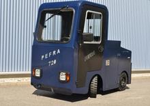 Traktor holowniczy PEFRA 720